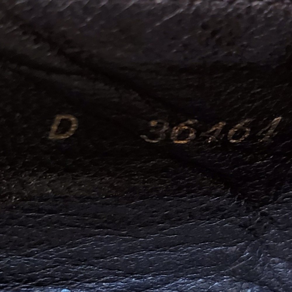 BALLY of Switzerland Black Men 10D Leather Loafers - Picture 7 of 8